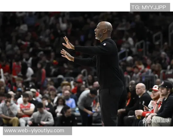 比卢普斯每日加练杨瀚森努力学习英语与观看比赛录像提升自我