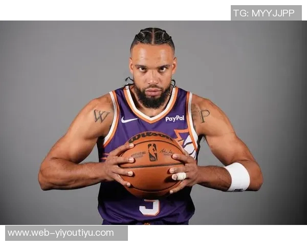 狄龙谈裁判判罚影响比赛结果强调球员需忍耐不满情绪