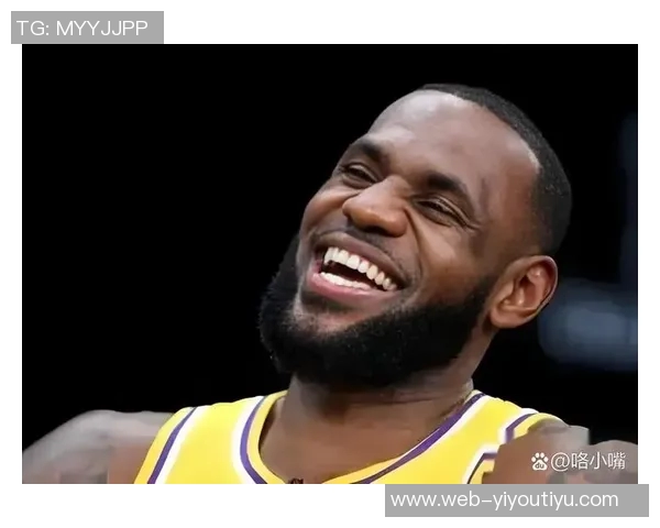 亚当斯边叫疼边偷瞄镜头ESPN配詹姆斯搞笑表情引发热议 亚当斯边叫疼边偷瞄镜头ESPN配詹姆斯搞笑表情引发热议