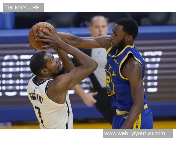 墨菲表现平平16投6中贡献19分9篮板4失误正负值创队内最低纪录