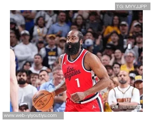 哈登主场揭幕战狂砍三十分七篮板七助攻感受无与伦比的激情与荣耀