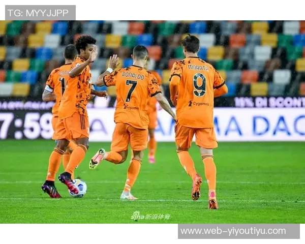 意甲新赛季启用橙色官方用球提升比赛中足球可见性 意甲新赛季启用橙色官方用球提升比赛中足球可见性