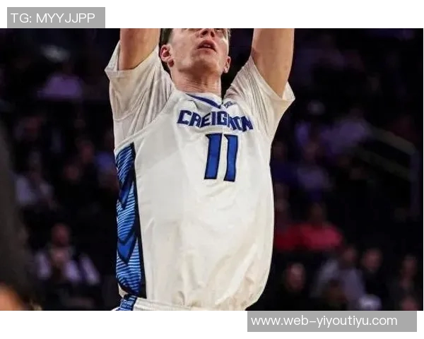 黄蜂队全场狂轰136分10人出战9人得分上双展现强大火力