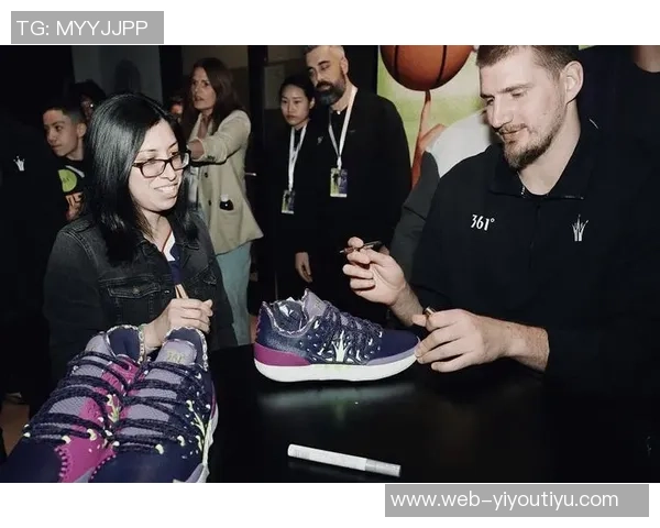 约基奇全新签名鞋Joker2正式发布高低帮版本再度回归