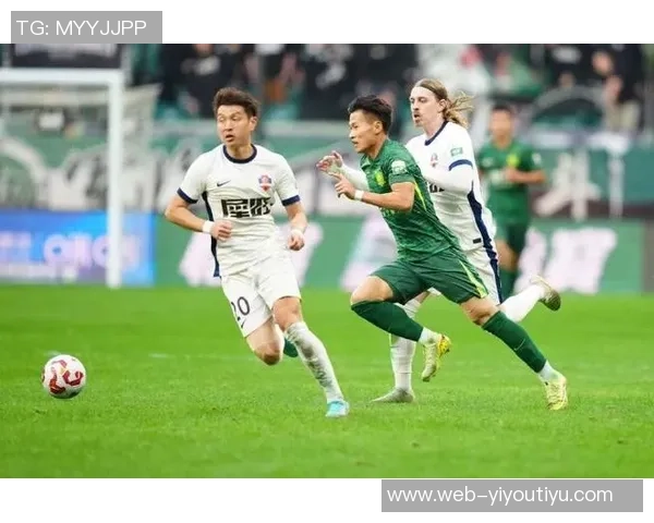 中超联赛第三十轮精彩对决北京国安迎战梅州客家全力争胜