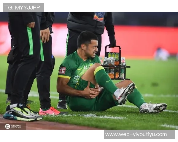 李磊右大腿后群肌肉拉伤及肌筋膜炎I的伤情报告分析与康复建议