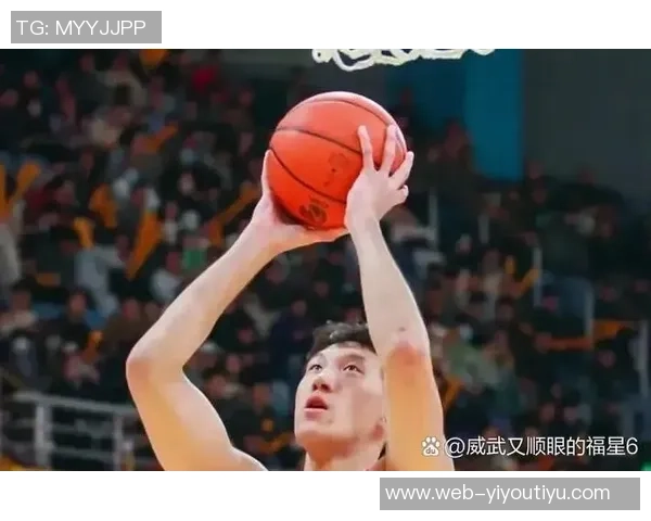 三球前三战场均283分8板97助命中率出色展现强大实力