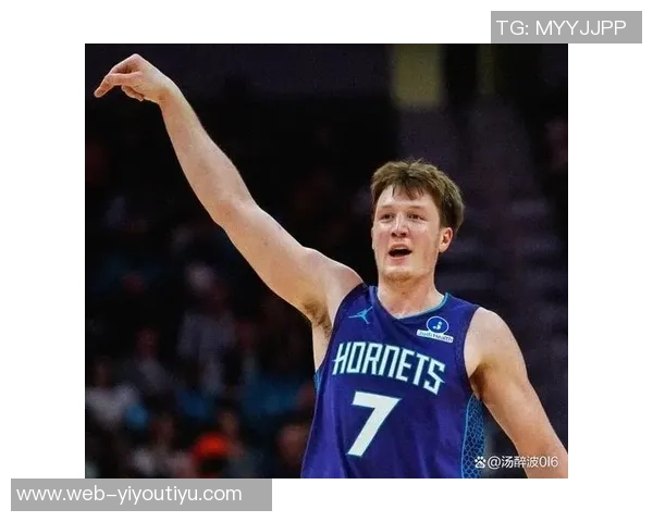 新星崛起康克尼佩尔打破三分球历史纪录引发热议