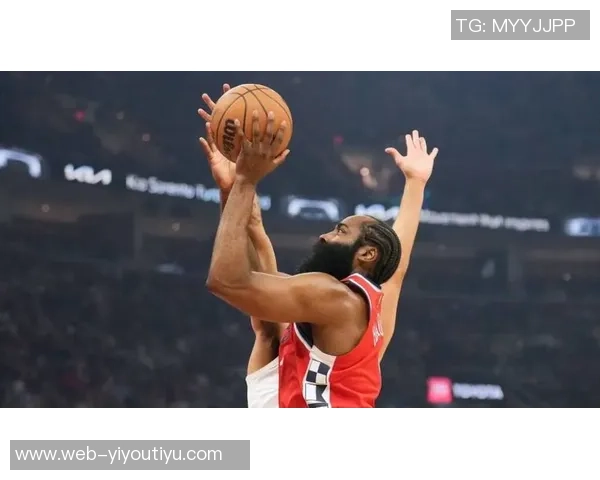 哈登状态起伏不定昨日三分十中今日八投全失全场仅得19分6助攻