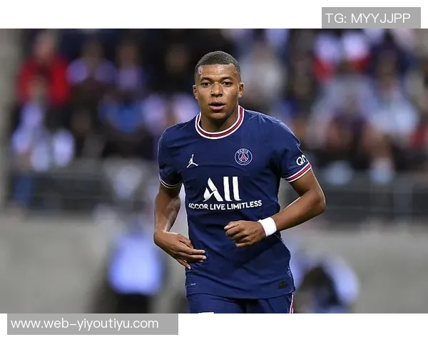 袁甲谈球队准入情况表示只要有继续参与的意愿问题不大