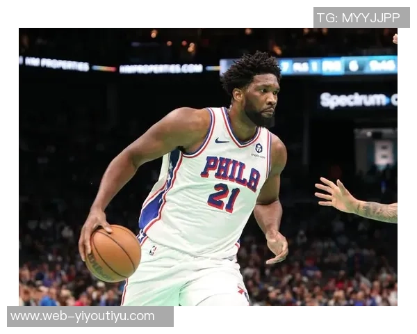 小莫里斯谈恩比德训练态度称其表现依然出色70分之战未做热身 小莫里斯谈恩比德训练态度称其表现依然出色70分之战未做热身